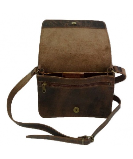 Γυναικεία τσάντα χιαστί με μαγνήτη